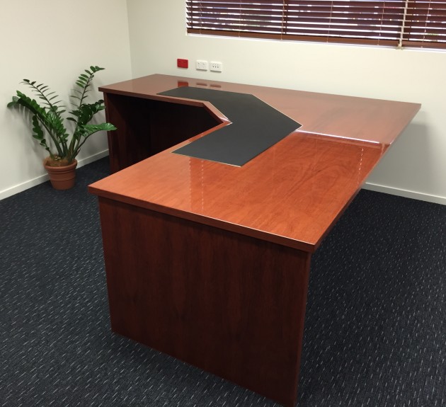 Austek - Timber Desk Unit