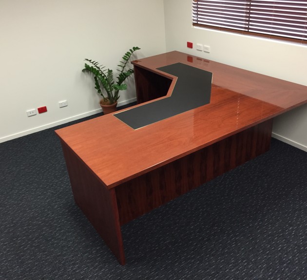 Austek - Timber Desk unit